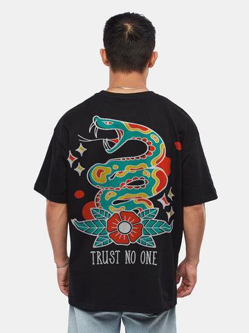 Trust No One Half Sleeve T-Shirt