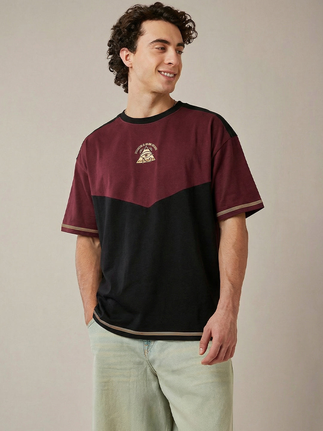 Free Moon Dynasty Oversized T-Shirt - Black & Maroon